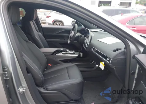 2025 Cadillac Lyriq Luxury W/1Sc from USA, damaged, VIN 1GYKPNRK2SZ308656